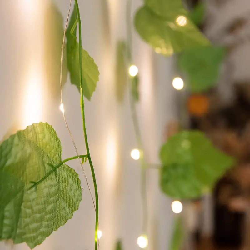 LED Grape Leaf String Lights for New Year Decor (2m)