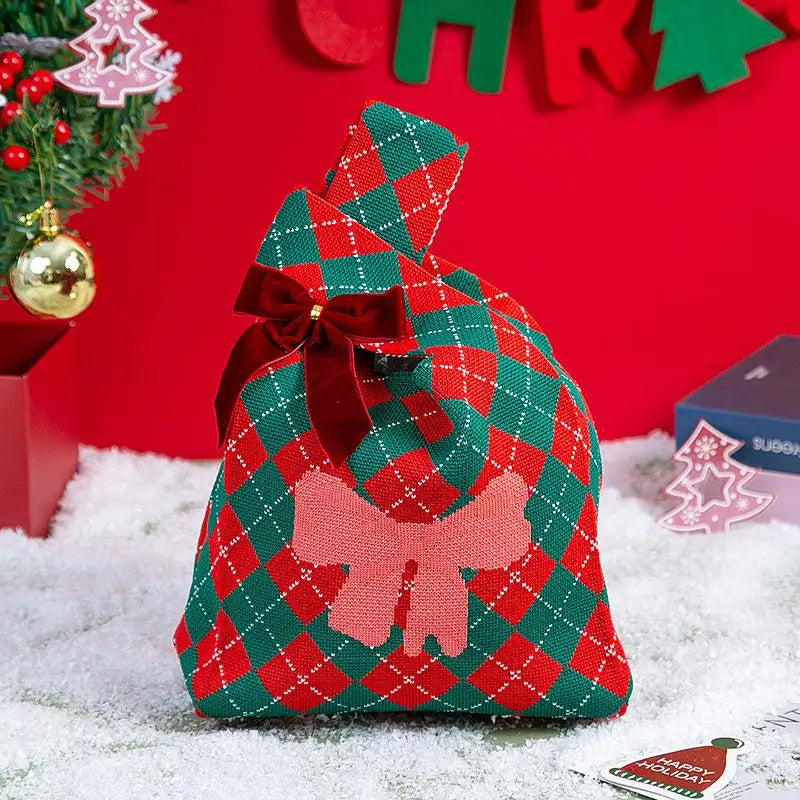 Christmas Festival Knitted Gift Bag Handheld Candy Bag Women Mini Knot Wrist Bag Cute Knitted Tote Bag Reusable Shopping Bags