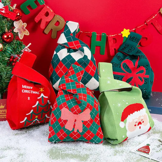 Christmas Festival Knitted Gift Bag Handheld Candy Bag Women Mini Knot Wrist Bag Cute Knitted Tote Bag Reusable Shopping Bags