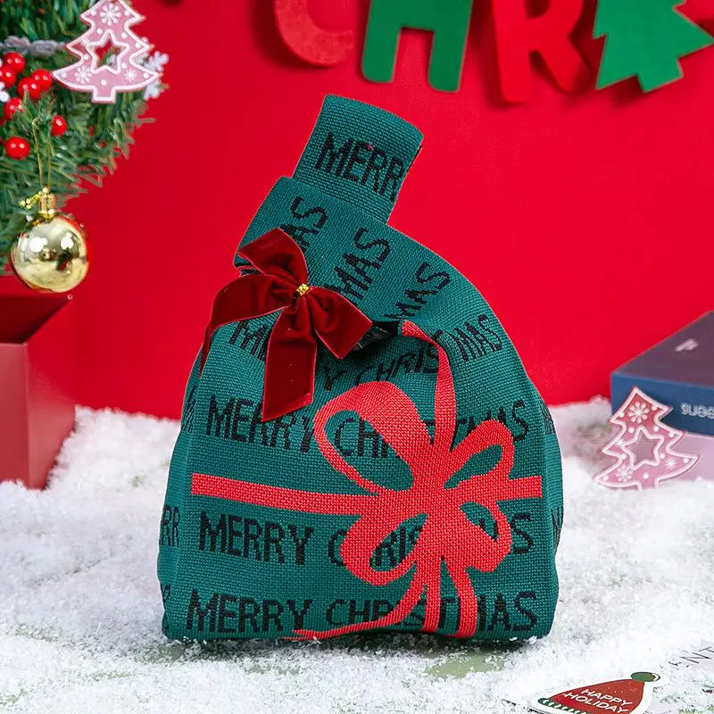 Christmas Festival Knitted Gift Bag Handheld Candy Bag Women Mini Knot Wrist Bag Cute Knitted Tote Bag Reusable Shopping Bags